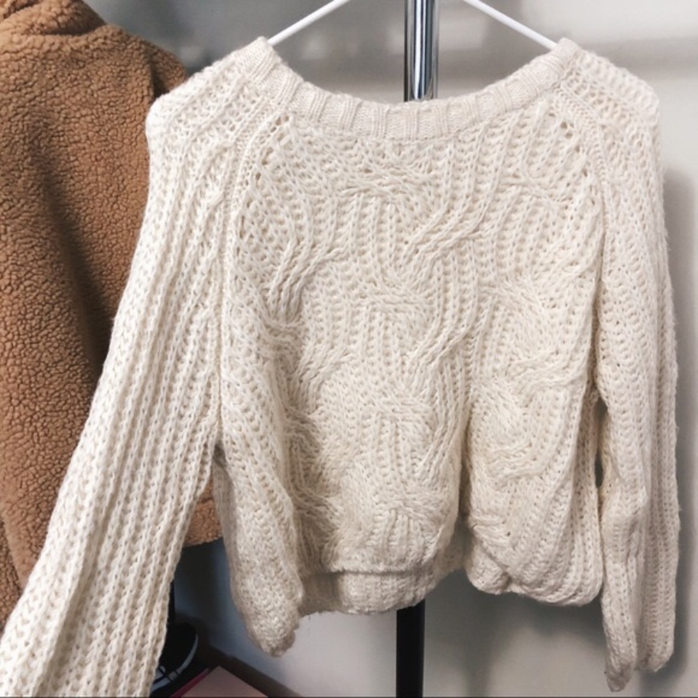 Urban Outfitters Kimchi Blue Cropped Knit Sweater